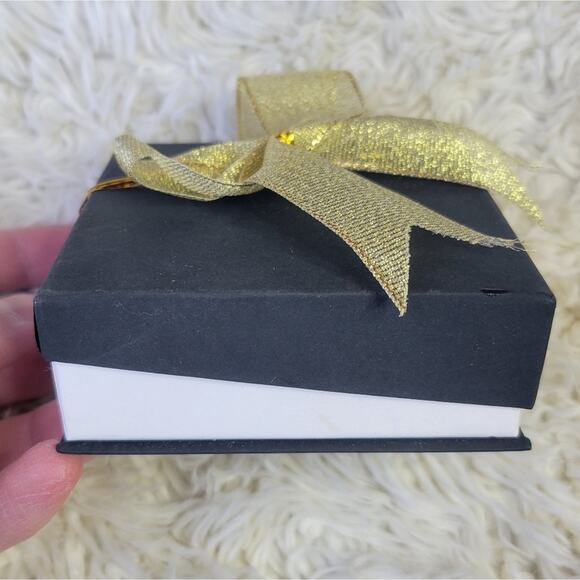 Interlock Heart To Heart Necklace New - Picture 8 of 9